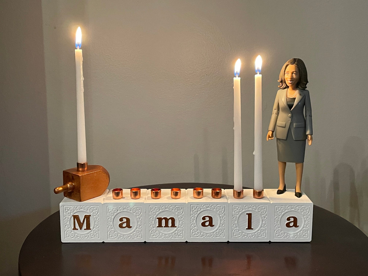 Mamala Menorah